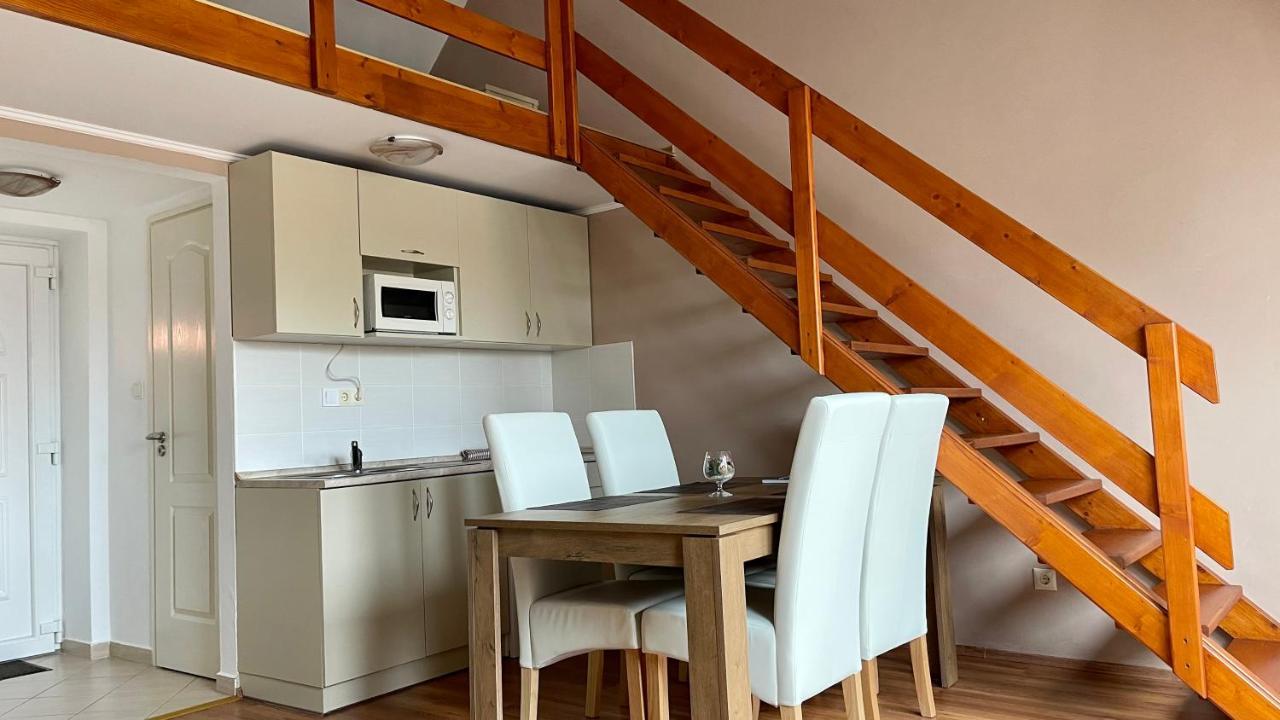 Gyula Var Premium Apartman Eksteriør bilde